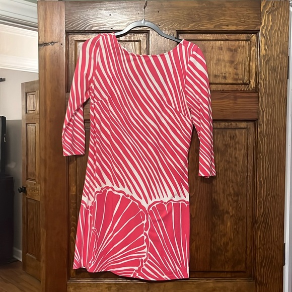 Lilly Pulitzer coral and white dress - Picture 1 of 3